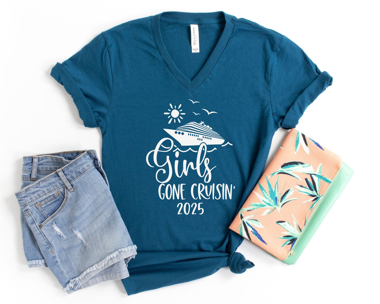 Girls Gone Cruisin' 2025 V-Neck Shirt