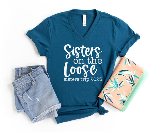 Sisters On the Loose Sisters Trip 2025 Unisex V-Neck Shirt