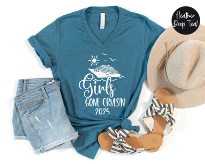 Girls Gone Cruisin' 2025 V-Neck Shirt