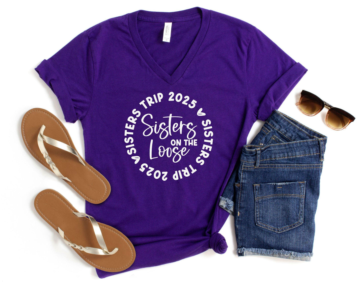 Sisters Trip 2024 Sisters On The Loose V-Neck Shirt